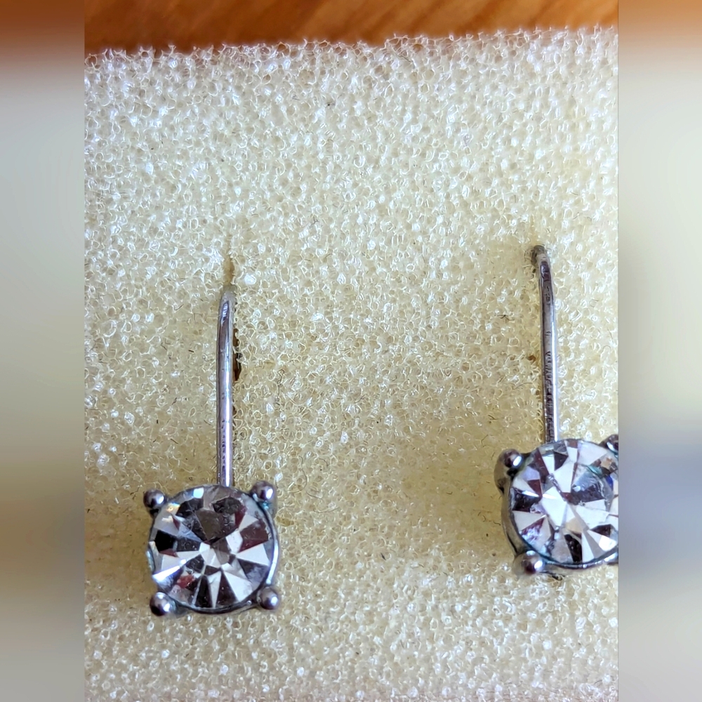 Earings
